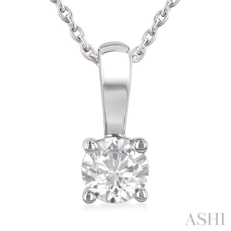 1/2 Ctw Prong Set Round Cut Diamond Solitaire Pendant With Chain in 14K White Gold