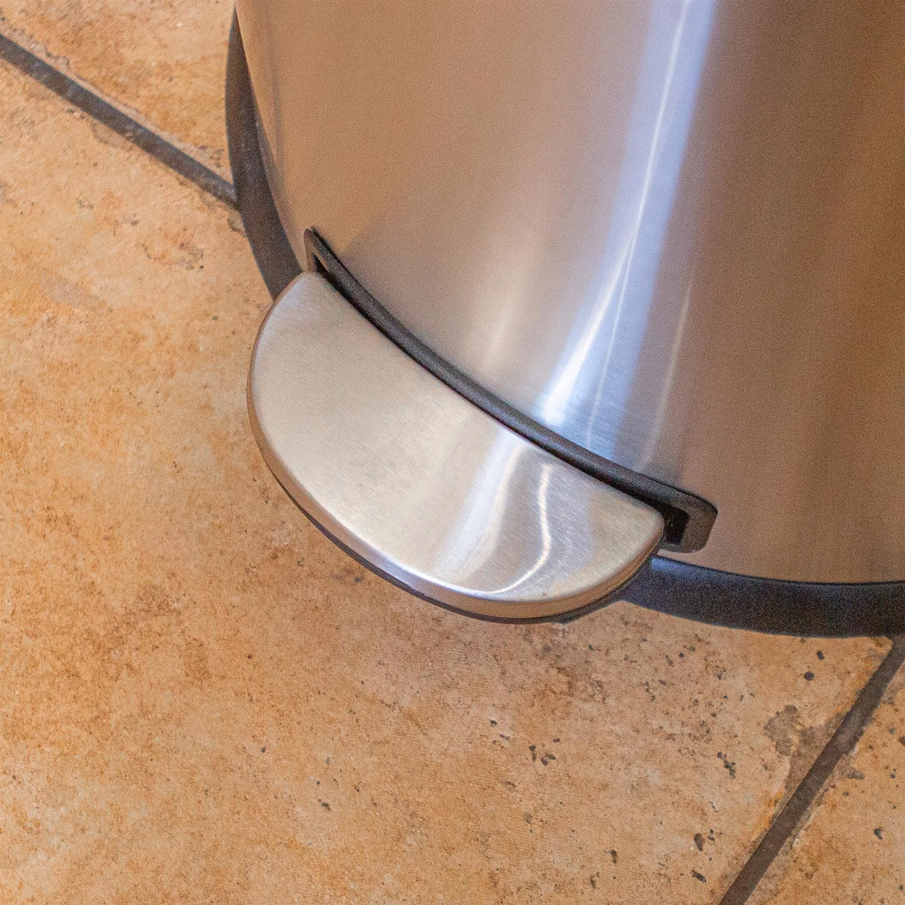 30L Stainless Steel Round Kitchen Pedal Bin - By Harbour Housewares