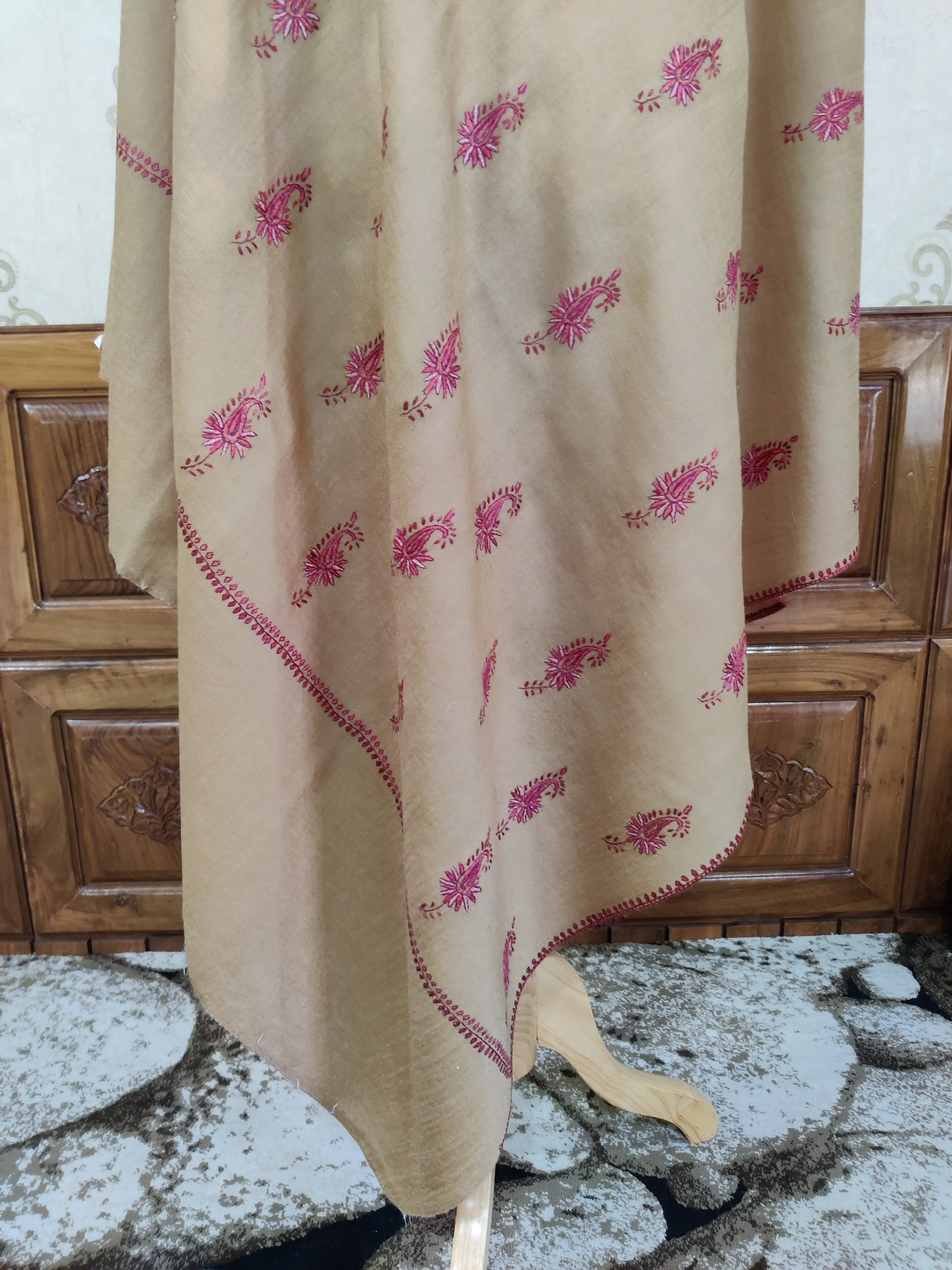 Beige Merino Wool Shawl with Delicate 128 Pink motifs Sozni Hand Embroidery