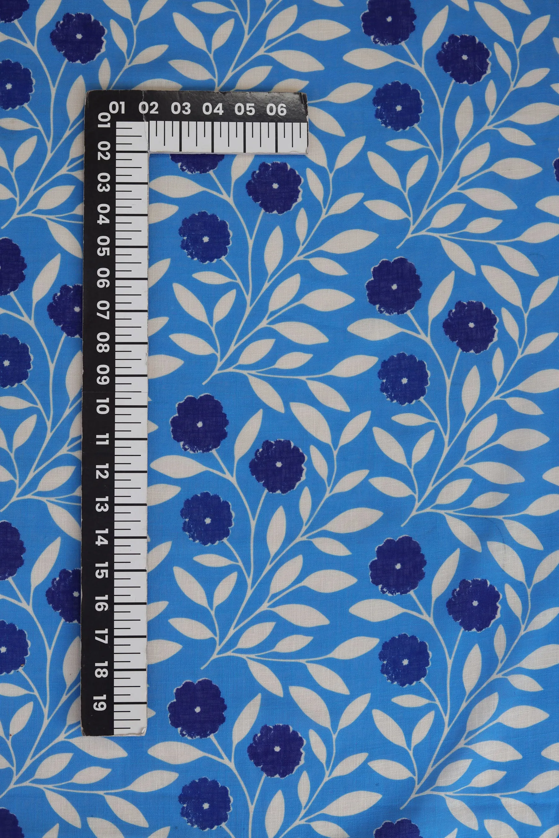 Blue Floral Pattern Printed Eco Poly Linen Fabric