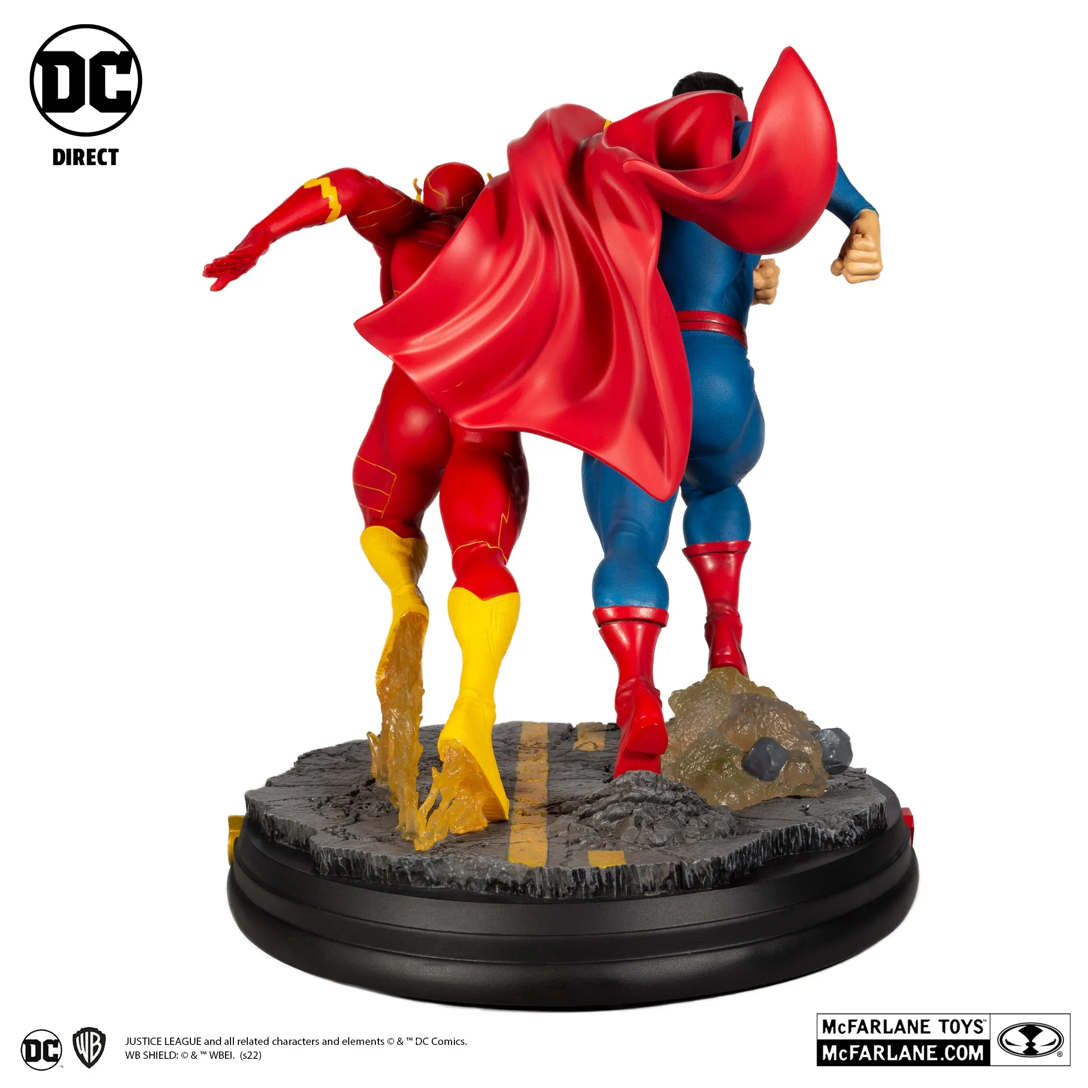 DC Battle Superman vs. The Flash Racing Statue (Limited Edition 5,000pcs) - McFarlane Toys