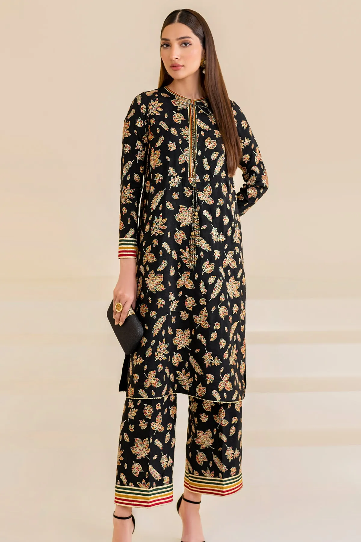 Embroidered Raw Silk UR-7023