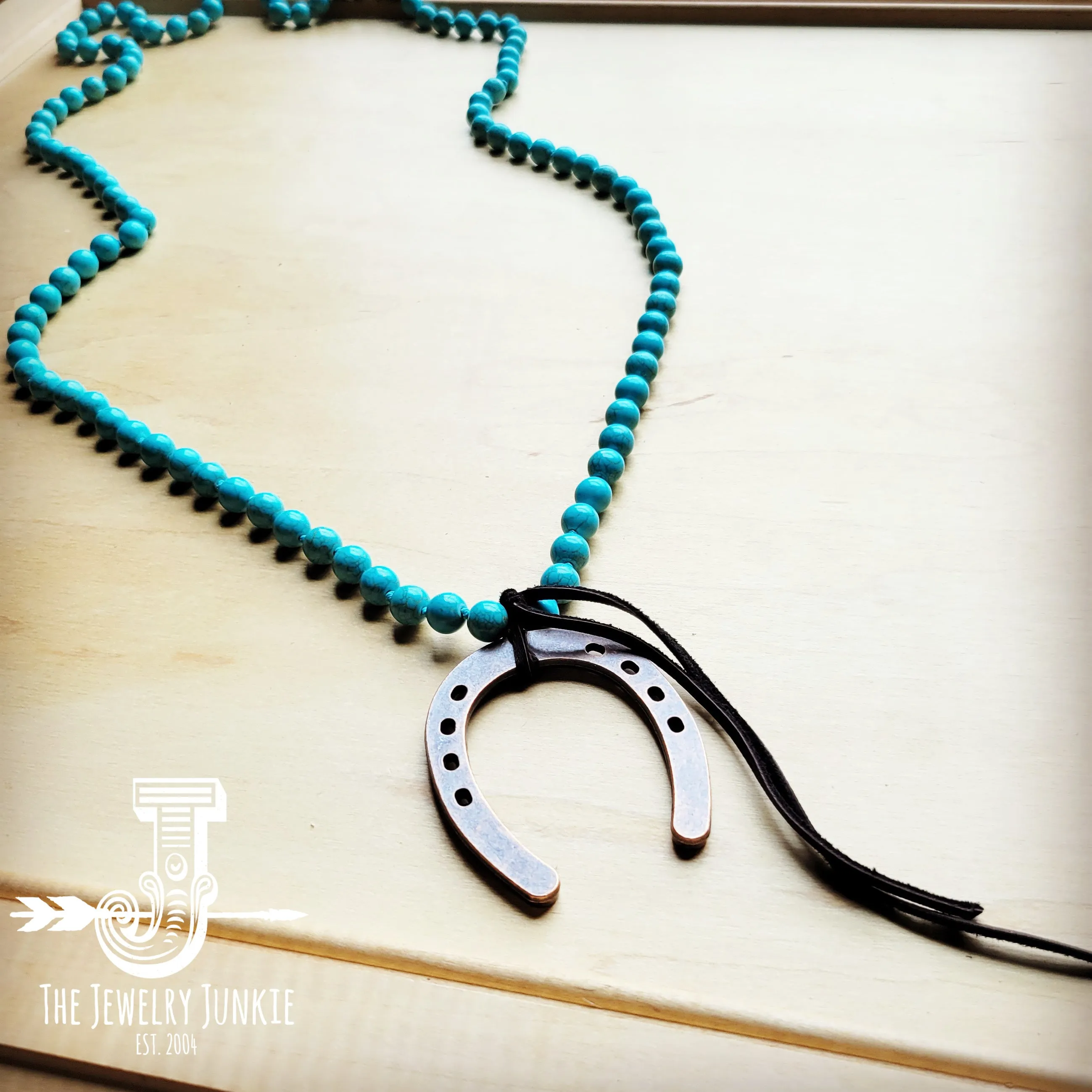 Long Turquoise Beaded Necklace w/ Copper Horse Shoe 258m