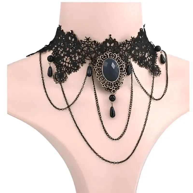 Luxe Lace Necklace with Elegant Handmade Design