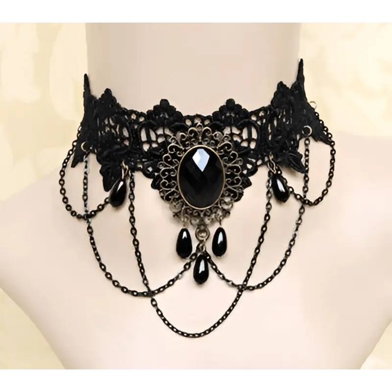 Luxe Lace Necklace with Elegant Handmade Design