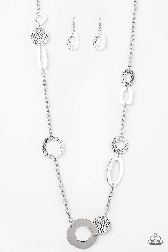 Paparazzi Necklace ~ Metro Scene - Silver