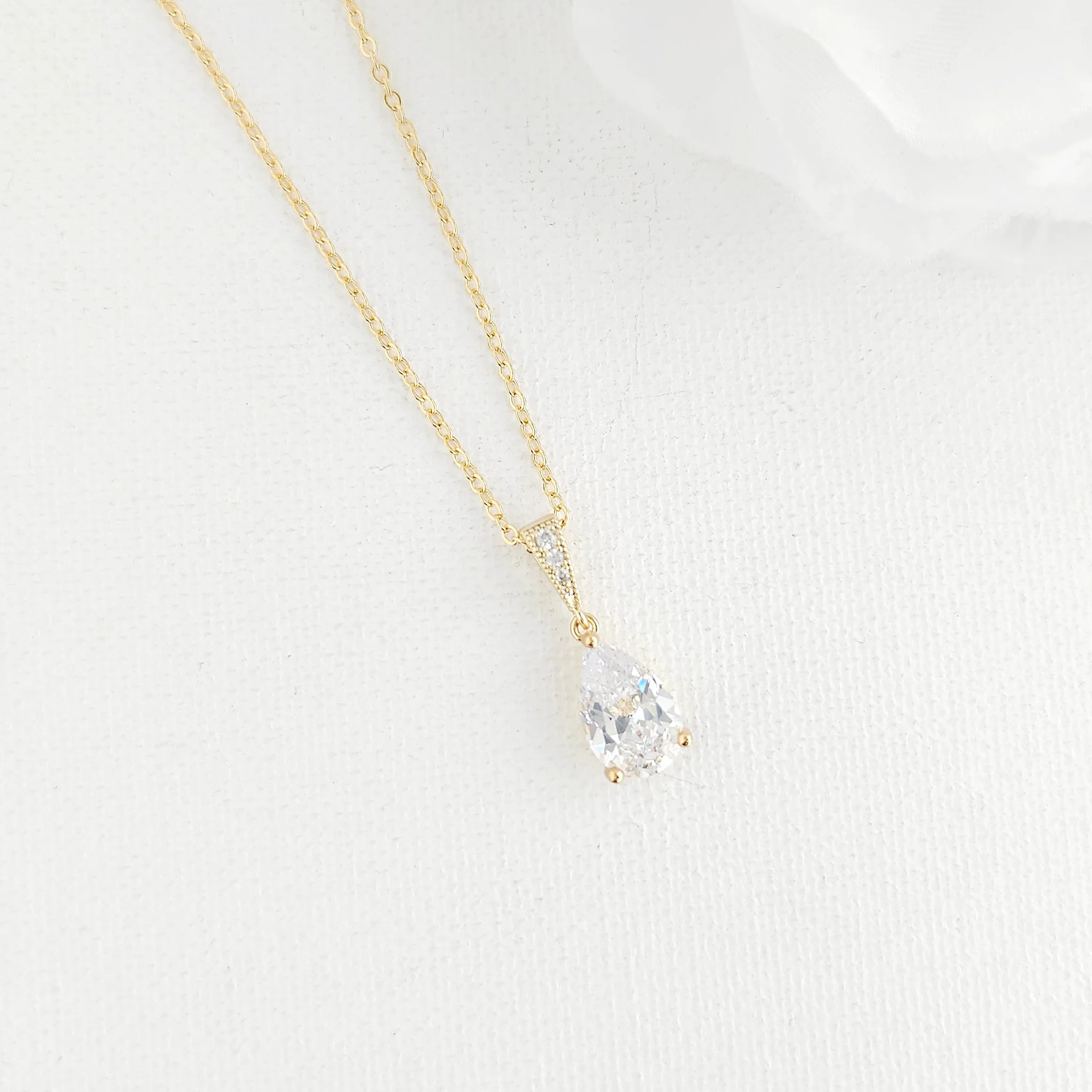 Teardrop Necklace in Gold for Brides & Bridesmaids- Nicole