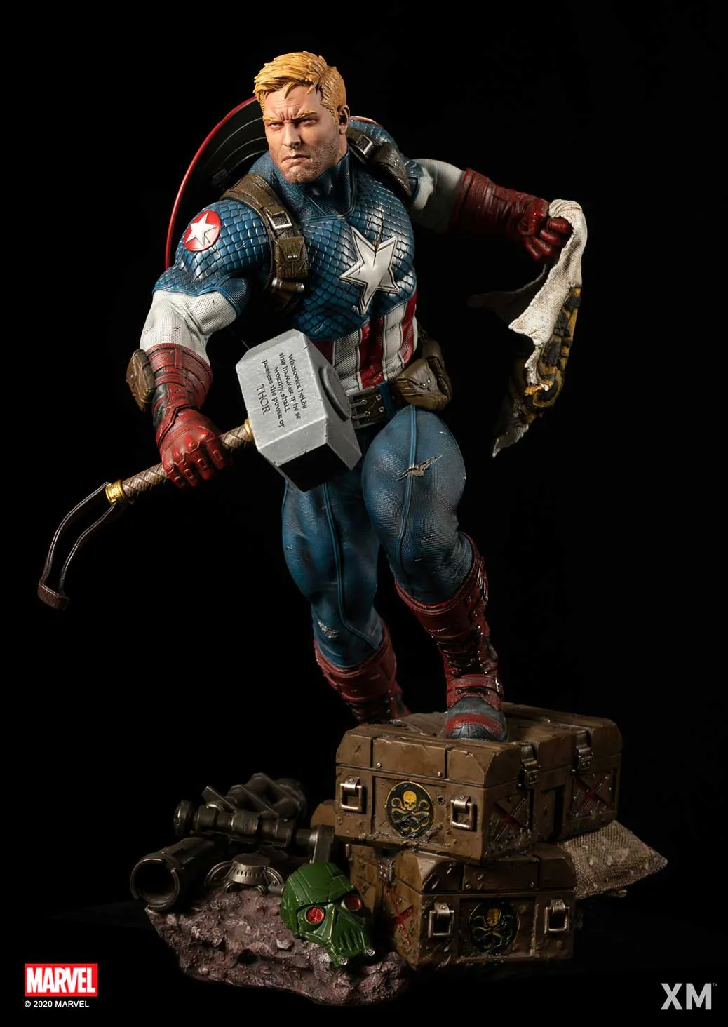 Ultimate Captain America Version B Statue